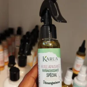 Huile 4 en 1 - Neem, Dathier, Moringa, Goyave, Tea Tree Menthe